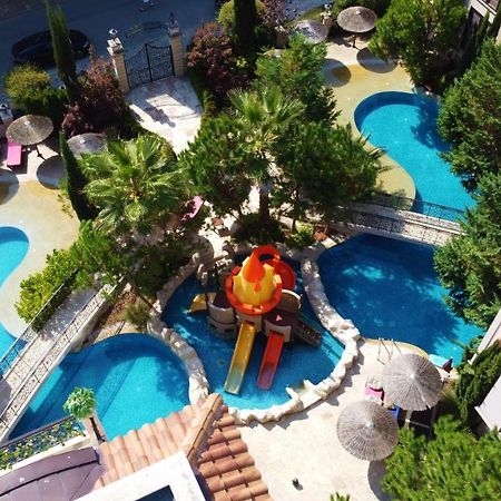 Menada Romance Marine Apartments Sluneční pobřeží Exteriér fotografie