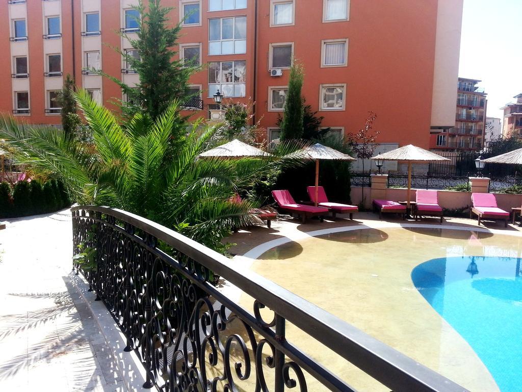 Menada Romance Marine Apartments Sluneční pobřeží Exteriér fotografie