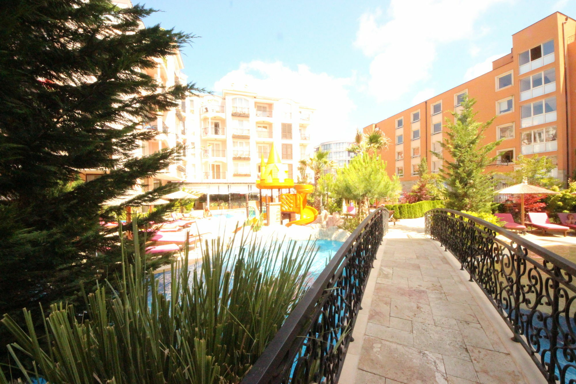Menada Romance Marine Apartments Sluneční pobřeží Exteriér fotografie